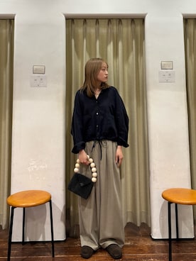「URBAN RESEARCH（アーバンリサーチ）のラミーレーヨンワイドショートシャツ（シャツ/ブラウス、ブルー系）」を使った、オカモトさん（レディース・155cm）の春コーディネート