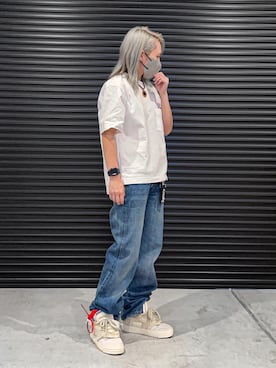 「OFF-WHITE」｜「アイテム（Tシャツ/カットソー）」を使った、Yu☺︎さん（レディース・150cm）の秋コーディネート