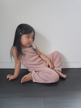 「ZARA KIDS」｜「アイテム（オールインワン・サロペット）」を使った、AIRUさん（キッズ・100cm）の夏コーディネート