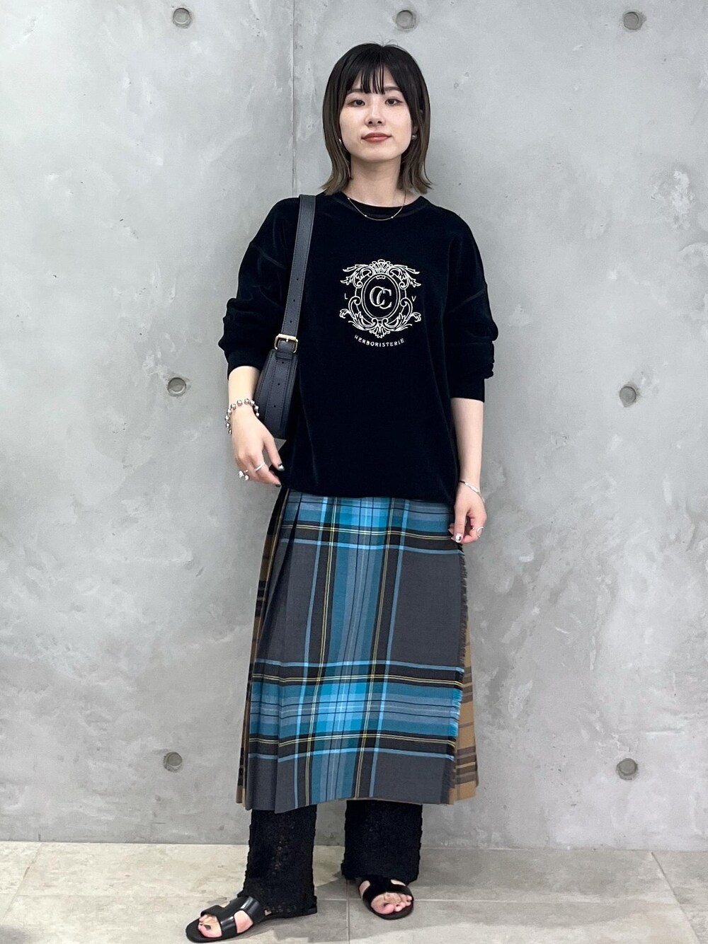 エンブロイダリースウェット-CreamyCotton /クリーミーコットン-を使っ