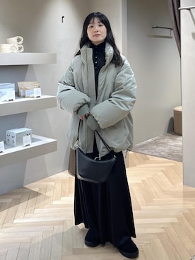 「アイテム（ダウンジャケット/コート）」を使った、michiruさん（レディース・156cm・20代）の秋コーディネート