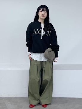 「ブラック」｜「アイテム（スウェット）」を使った、michiruさん（レディース・156cm）の冬コーディネート