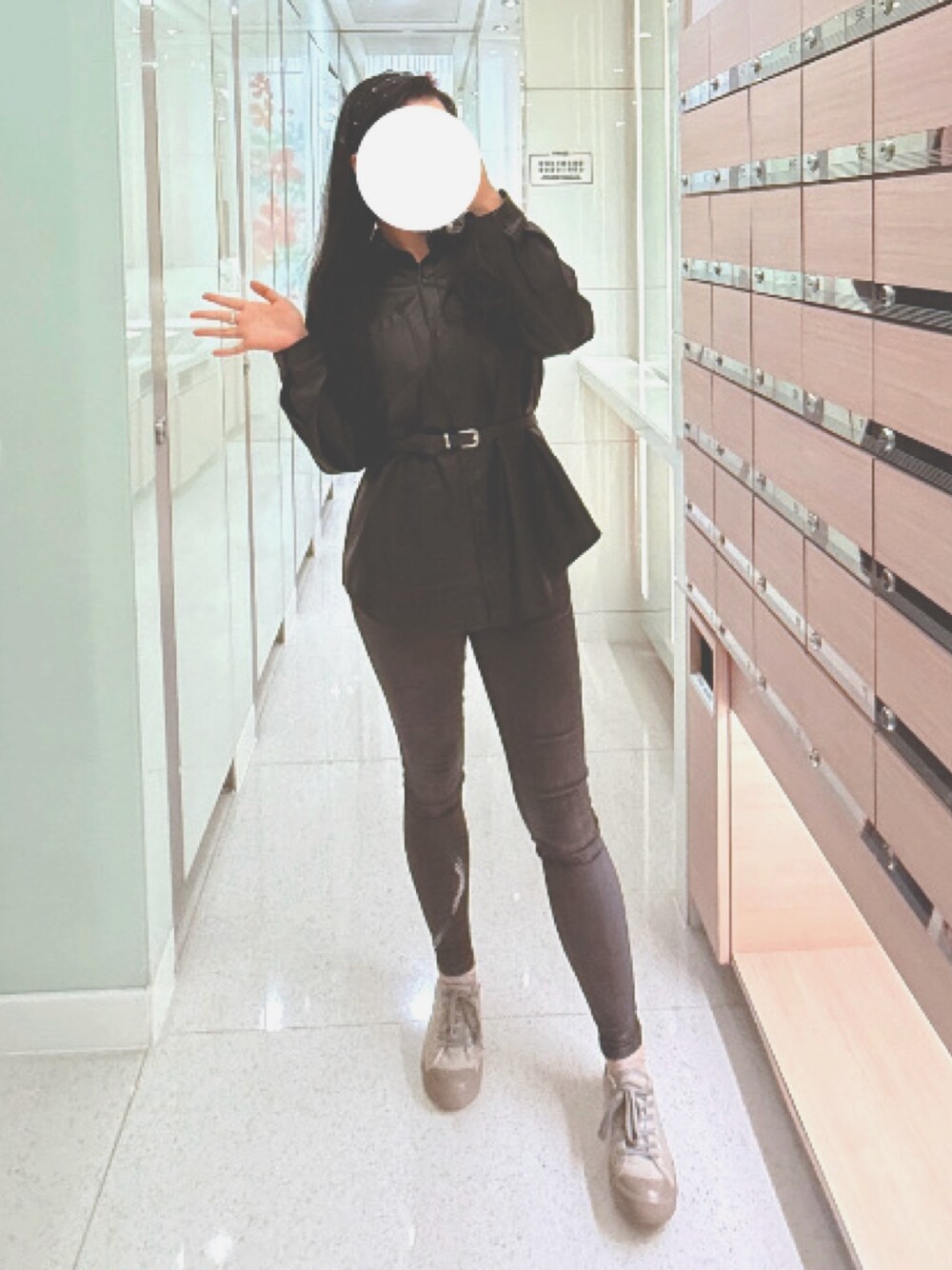「冬コーデ、164以上に見られる女、秋冬コーデ」｜「MUJI Laboのアイテム（スリッポン、グレー系）」を使った、Regina 💜さん（骨格ストレート・レディース・164cm）の冬コーディネートの1枚目の写真