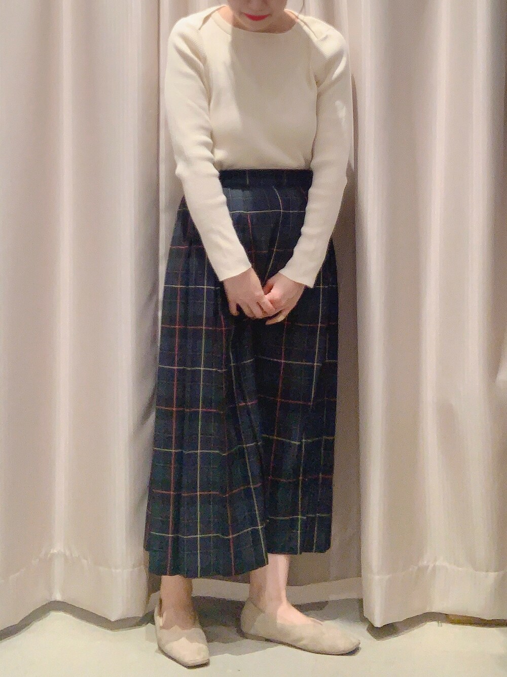 「秋のコーデ、チェックスカート、大人ガーリー、おしゃれさんと繋がりたい、アメリカンホリック、ニット/セーター」｜「AMERICAN HOLICのアイテム（スカート、グリーン系）」を使った、ちぃさん（レディース・160cm）の秋コーディネートの1枚目の写真