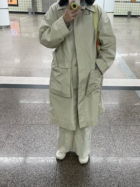 「オールホワイト」｜「アイテム（トレンチコート）」を使った、iammmm🇰🇷さん（レディース・166cm）の秋コーディネート