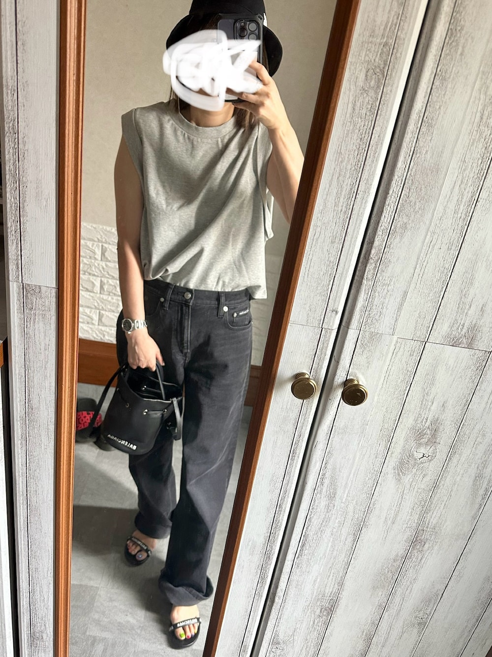 miu miuのハットを使った人気ファッションコーディネート - WEAR