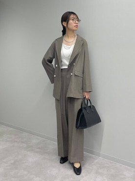 「GLOBAL WORK（グローバルワーク）のアイテム（テーラードジャケット）」を使った、ヒカリさん（レディース・167cm）の秋コーディネート