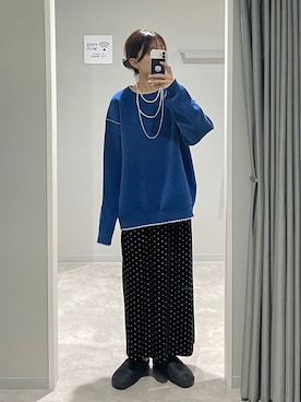 「アイテム（シュシュ）」を使った、ヒカリさん（レディース・167cm）の冬コーディネート