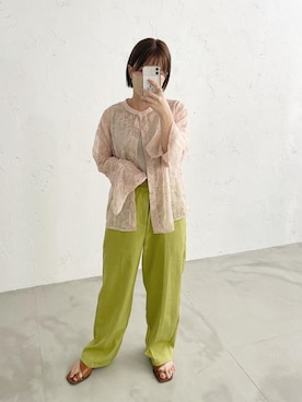 「ピスタチオ」｜「アイテム（スラックス）」を使った、emiさん（レディース・153cm）の夏コーディネート