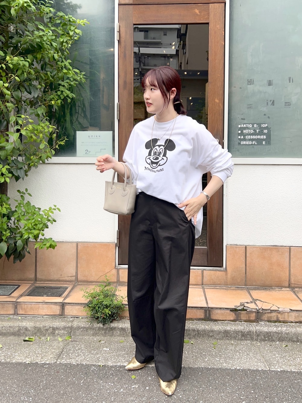 SHENERY カーブシルエットベイカーパンツ　シーナリー SHENERY（シーナリー）の「カーブシルエットベイカーパンツ