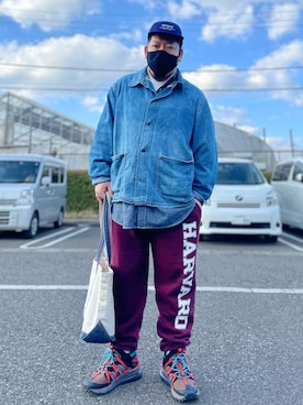 「アイテム（スウェットパンツ）」を使った、SuGaKeNさん（メンズ・170cm）の春コーディネート