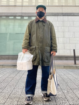 「アイテム（ステンカラーコート、グリーン系）」を使った、SuGaKeNさん（メンズ・170cm）の冬コーディネート