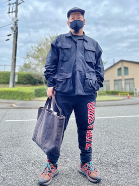 「TENBOX（テンボックス）のアイテム（帽子）」を使った、SuGaKeNさん（メンズ・170cm）の秋コーディネート