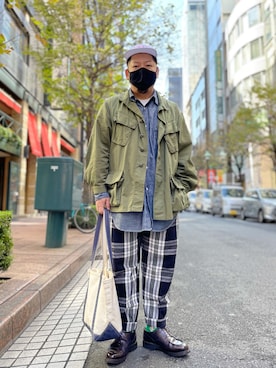 「革靴」｜「アイテム（トートバッグ）」を使った、SuGaKeNさん（メンズ・170cm）の秋コーディネート