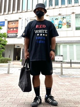 「アイテム（デジタル腕時計）」を使った、SuGaKeNさん（メンズ・170cm）の夏コーディネート