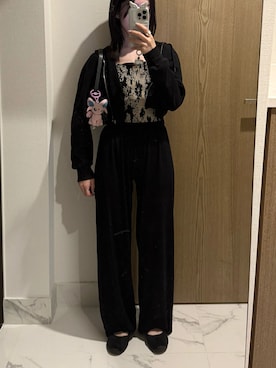 「H&M（エイチ・アンド・エム）のアイテム（トップス、ブラック系）」を使った、𝘼𝙕𝙐𝙎𝘼さん（レディース・153cm）の春コーディネート
