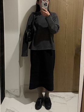「shのアイテム（トップス、グレー系）」を使った、𝘼𝙕𝙐𝙎𝘼さん（レディース・153cm）の秋コーディネート