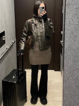 「H&M（エイチ・アンド・エム）のアイテム（ワンピース/ドレス）」を使った、𝘼𝙕𝙐𝙎𝘼さん（レディース・153cm）の冬コーディネート