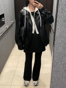 「LADY VOLUME（レディーボリューム）のアイテム」を使った、𝘼𝙕𝙐𝙎𝘼さん（レディース・153cm）の秋コーディネート