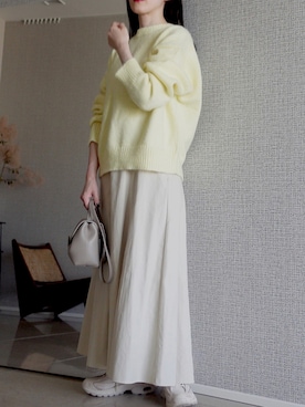 「skirt」｜「アイテム（ワンピース/ドレス）」を使った、𝘼𝙕𝙐𝙎𝘼さん（レディース・153cm）の秋コーディネート