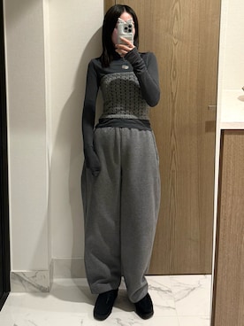 「Clarks（クラークス）のCLARKS/クラークス Wallabee/ワラビー（モカシン/デッキシューズ、ブラック系）」を使った、𝘼𝙕𝙐𝙎𝘼さん（レディース・153cm）の春コーディネート