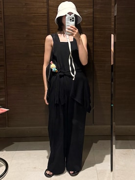 「アイテム（つなぎ/オールインワン）」を使った、𝘼𝙕𝙐𝙎𝘼さん（レディース・153cm）の夏コーディネート