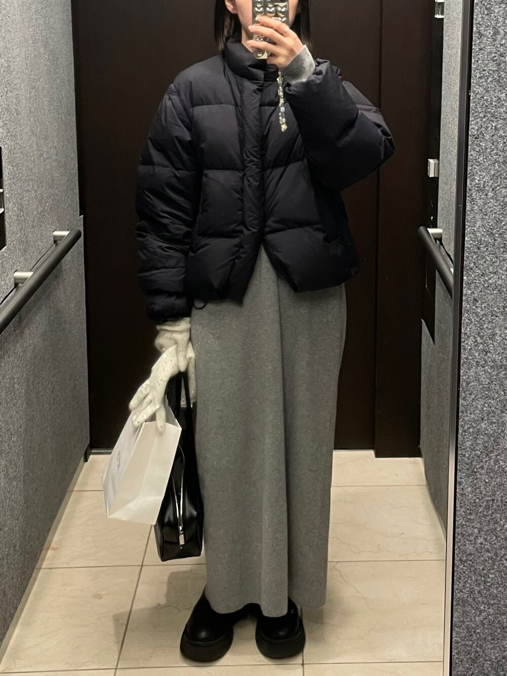 LOWRYS FARM（ローリーズファーム）の「ニットエリツキワンピース