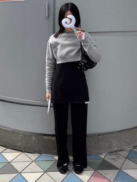 「yo BIOTOP（ヨービオトープ）のアイテム（トップス、グレー系）」を使った、𝘼𝙕𝙐𝙎𝘼さん（レディース・153cm）の春コーディネート