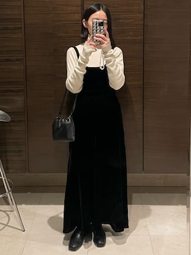 「SIWEM（シウム）のアイテム」を使った、𝘼𝙕𝙐𝙎𝘼さん（レディース・153cm）の冬コーディネート