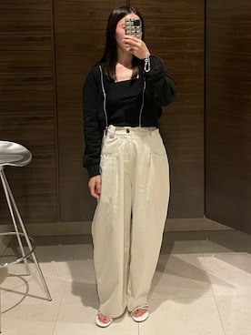 「SIWEM（シウム）のアイテム」を使った、𝘼𝙕𝙐𝙎𝘼さん（レディース・153cm）の秋コーディネート