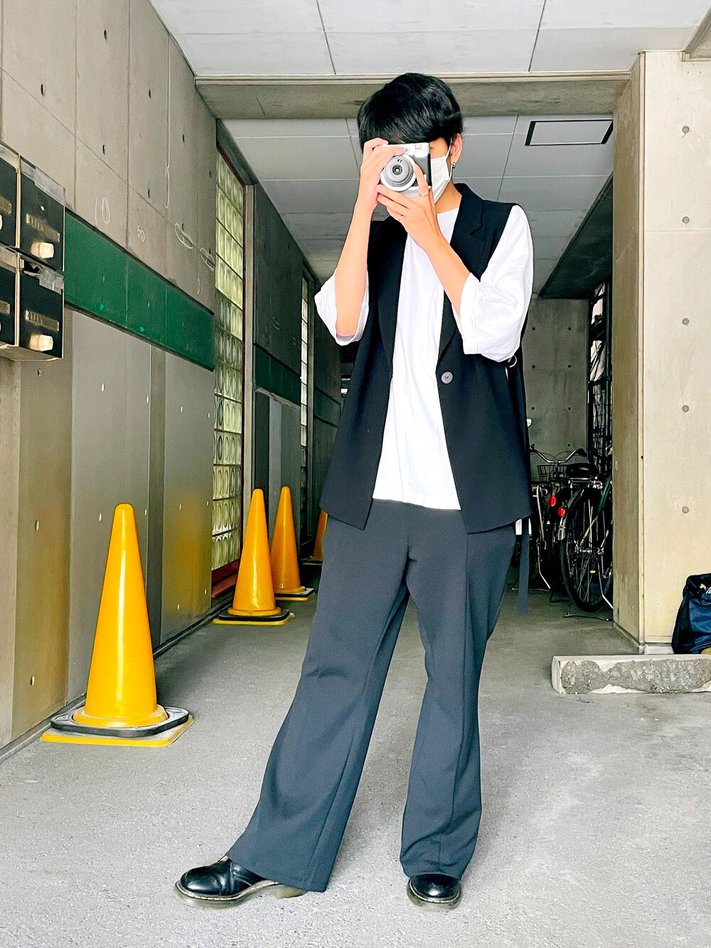 「お洒落さんとつながりたい、授業、服飾学生」｜「GUのアイテム（パンツ、ブラック系）」を使った、kyonsu0808さん（メンズ・173cm）の夏コーディネートの1枚目の写真
