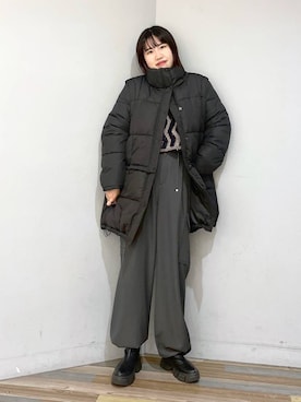 「高見え」｜「アイテム（ライダースジャケット）」を使った、mnm_._._さん（レディース・163cm）の冬コーディネート