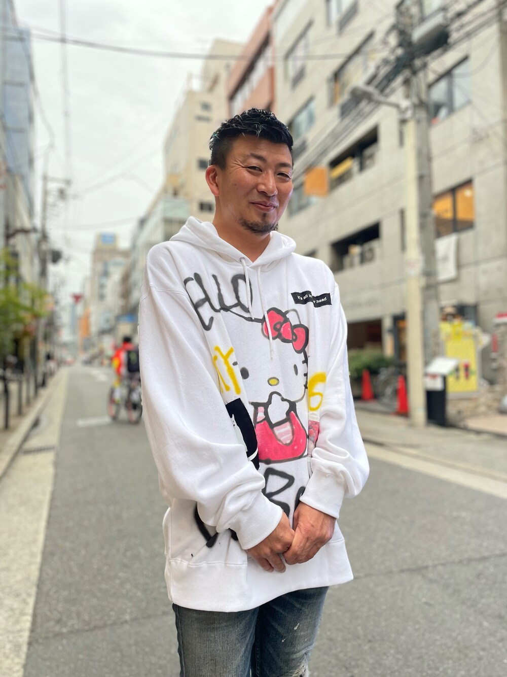 ゲルニカ　guernika　キティちゃんパーカー　新品未使用 guernika×Sanrio characters】Hand Painted Hoodie / ハロー
