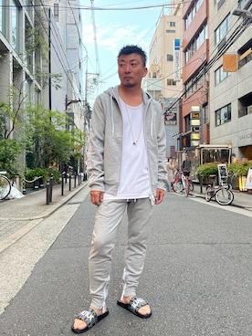 「1piu1uguale3 RELAX（ウノピュウノウグァーレトレリラックス）のアイテム（パンツ）」を使った、shigeさん（メンズ・168cm）の夏コーディネート