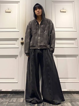 「HARE（ハレ）のアイテム（スウェットパンツ）」を使った、issin0006さん（メンズ・175cm）の秋コーディネート