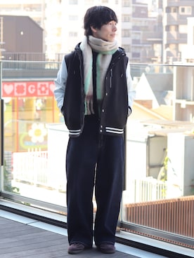 「アイテム（スタジャン）」を使った、TAMBATA NAOTOさん（メンズ・171cm）の秋コーディネート