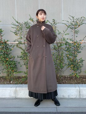 「レザースカート」｜「アイテム（ステンカラーコート）」を使った、みやりなさん（レディース・167cm）の秋コーディネート