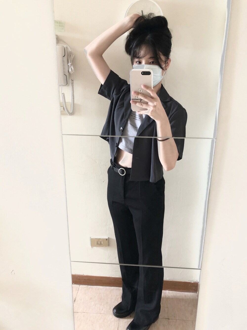 「無のアイテム（ブルゾン、ブルー系）」を使った、カズナさん（レディース・160cm）の秋コーディネートの1枚目の写真