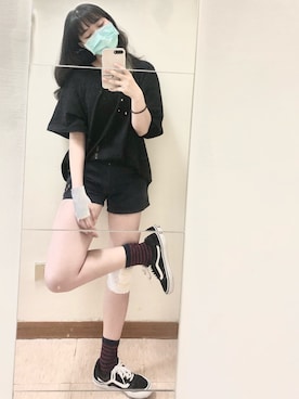 「Abercrombie&Fitch（アバークロンビーアンドフィッチ）のアイテム（パンツ）」を使った、カズナさん（レディース・160cm）の春コーディネート