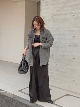 「アイテム（デニムジャケット）」を使った、あちょりさん（レディース・163cm）の秋コーディネート