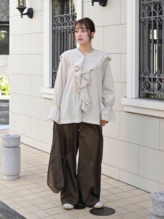 「W:Huku(フーク)のミックス ガーゼ ビッグカラー フリル ブラウス / Mix Gauze Big Collar Frill Blouse(シャツ/ブラウス)」を使った、あちょりさん(レディース・163cm)の冬コーディネート