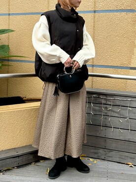 「Vネック」｜「アイテム（ブルゾン）」を使った、Nanase   Matuokaさん（レディース・165cm）の冬コーディネート
