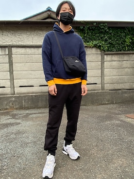 「NECESSARY or UNNECESSARY（ネセサリーオアアンネセサリー）のアイテム（トップス）」を使った、agiさん（メンズ・178cm）の春コーディネート