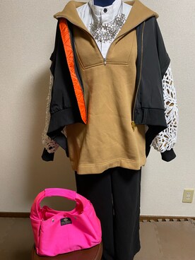 「VANQUISH（ヴァンキッシュ）のアイテム（アクセサリー）」を使った、agiさん（レディース・163cm）の春コーディネート