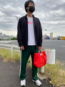 「CONVERSE TOKYO（コンバーストウキョウ）のアイテム（パンツ）」を使った、agiさん（メンズ・178cm）の秋コーディネート