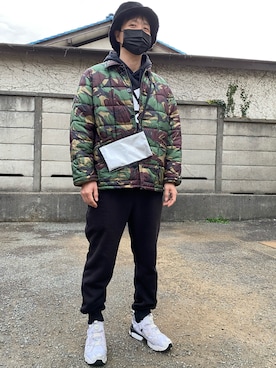 「NECESSARY or UNNECESSARY（ネセサリーオアアンネセサリー）のアイテム（ジャケット/アウター）」を使った、agiさん（メンズ・178cm）の秋コーディネート