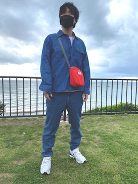 「NECESSARY or UNNECESSARY（ネセサリーオアアンネセサリー）のアイテム（トップス）」を使った、agiさん（メンズ・178cm）の春コーディネート
