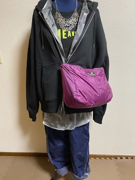 「VANQUISH（ヴァンキッシュ）のアイテム（アクセサリー）」を使った、agiさん（レディース・163cm）の春コーディネート