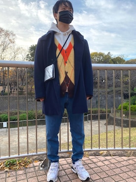 「アイテム（カーディガン/ボレロ、ブラウン系）」を使った、agiさん（メンズ・178cm）の冬コーディネート