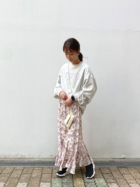 「one after another NICE CLAUP（ワンアフターアナザーナイスクラップ）のアイテム（スウェット）」を使った、小坂祐美さん（レディース・158cm）の春コーディネート